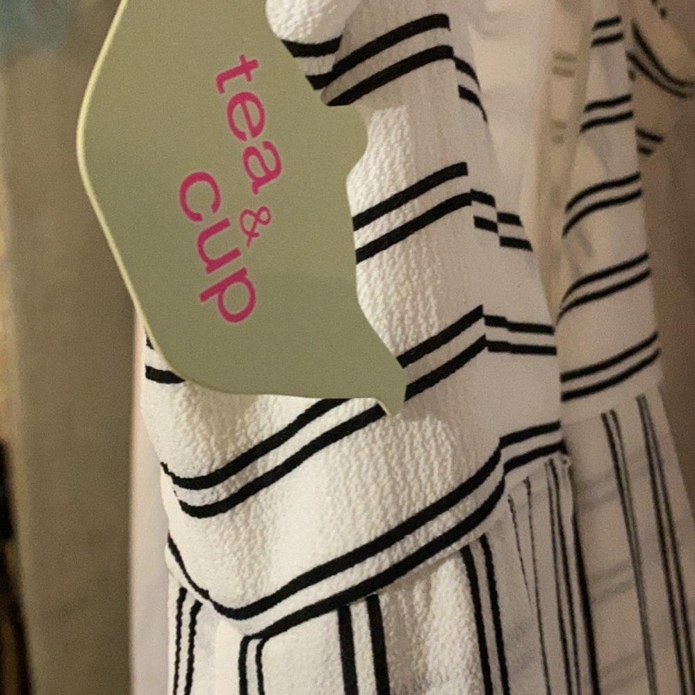 Jumper - Picture 2 of 4